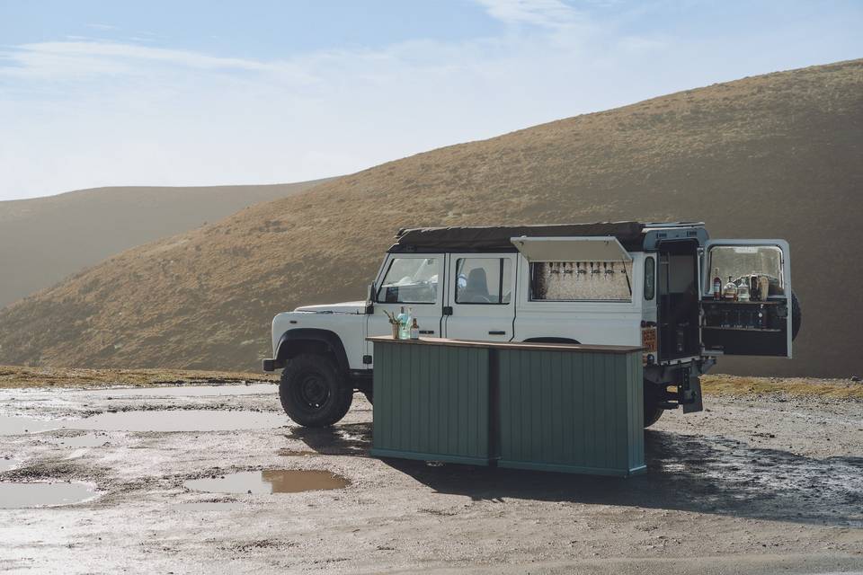 Defender Mobile bar