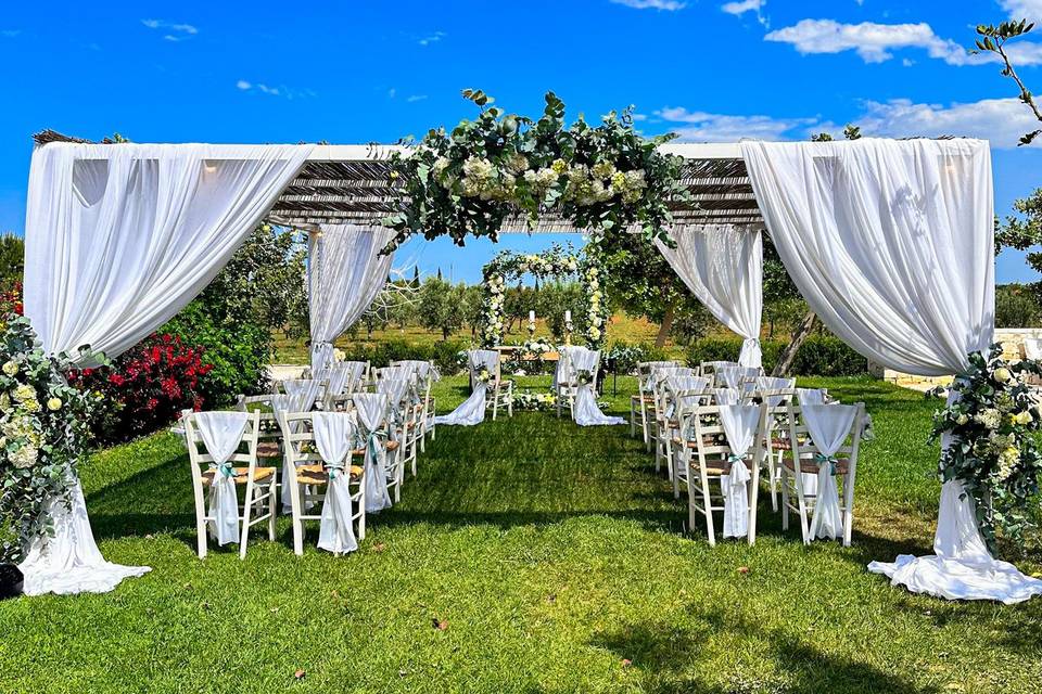 Civil ceremony at Masseria