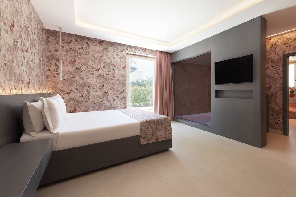 Luxury suite