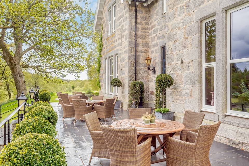 Outdoor terrace