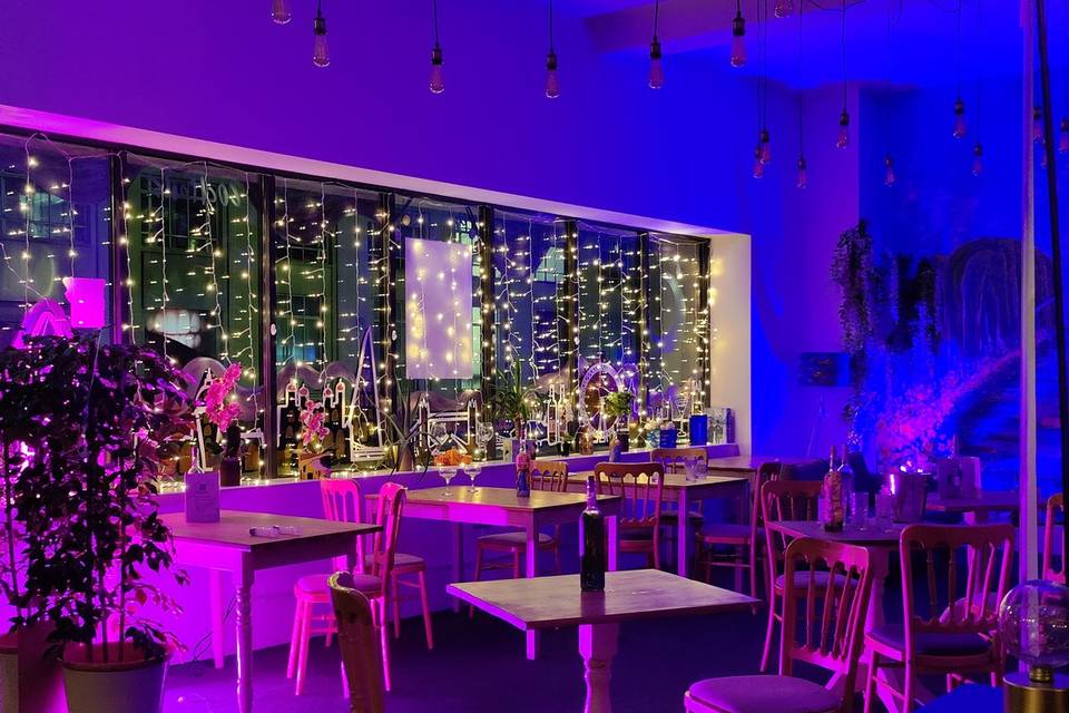 The London Art Bar