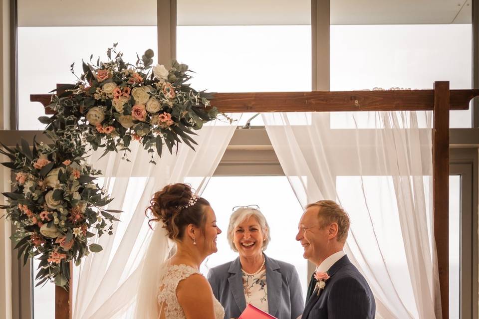 Field shelter Vow renewal