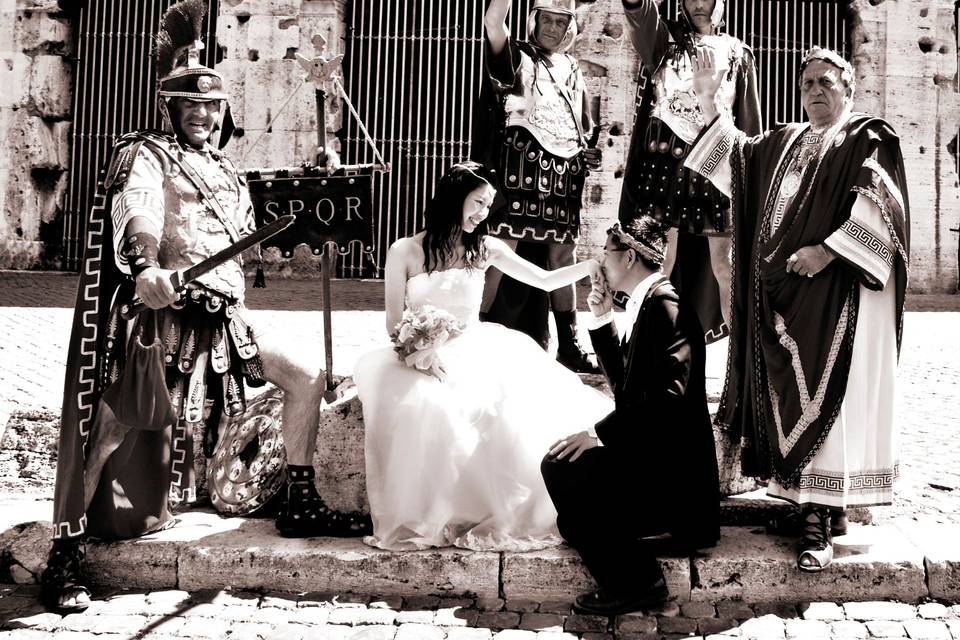 Rome bride and groom posing