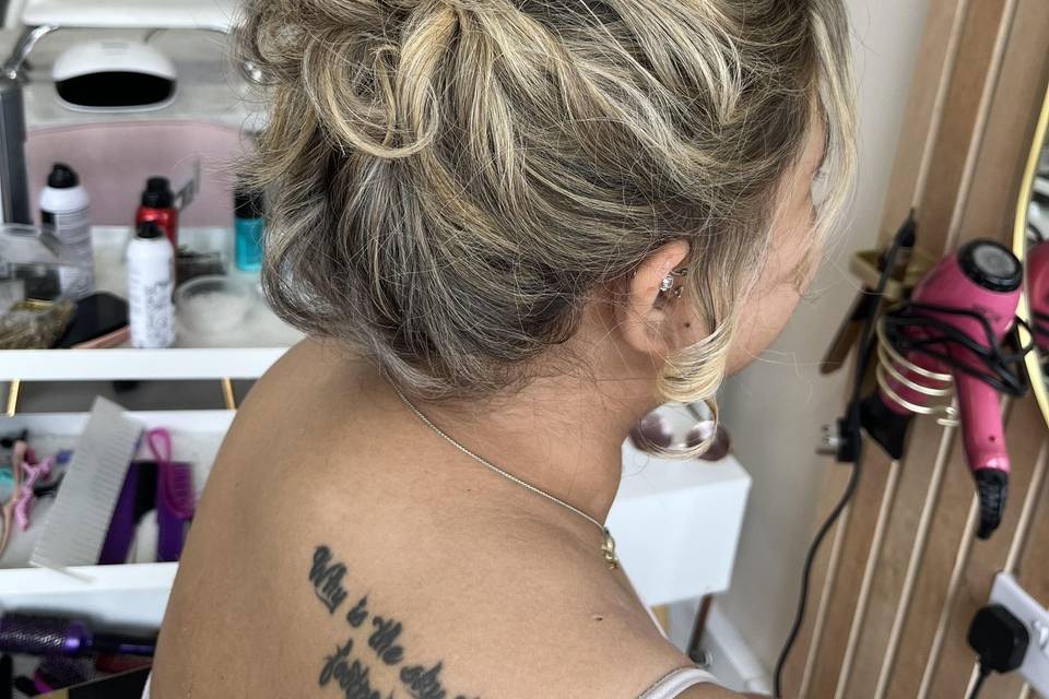 Party updo