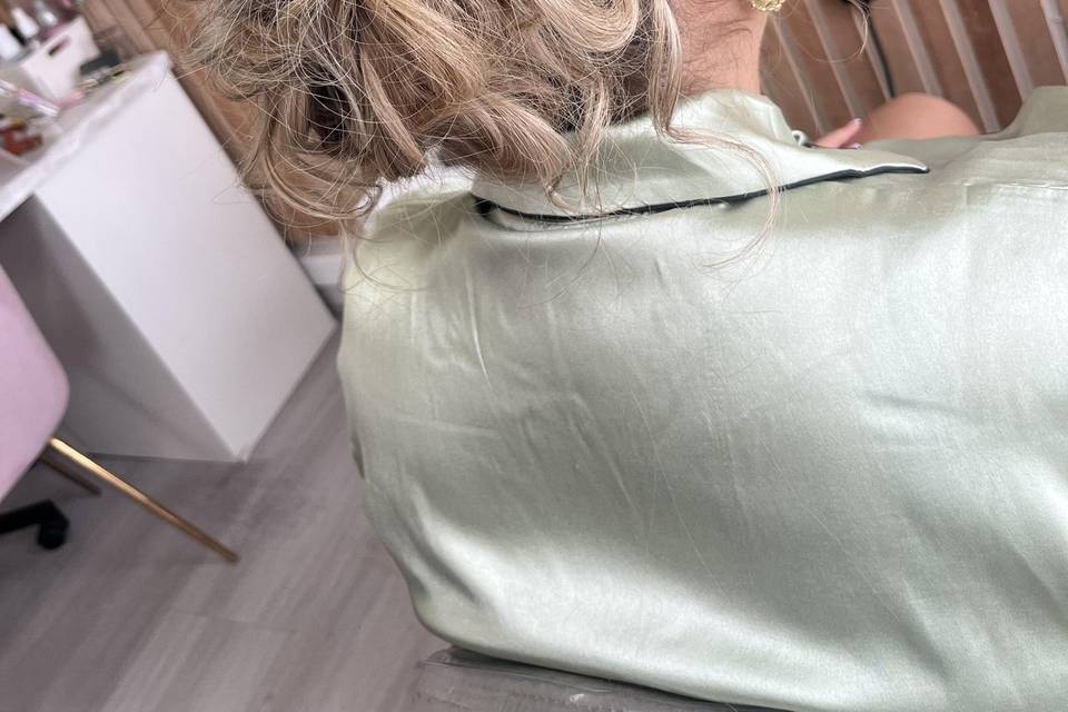 Bridesmaid hair