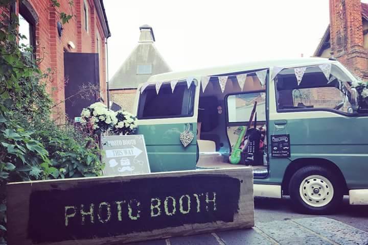 Mark The Moment Photo Booth Hire