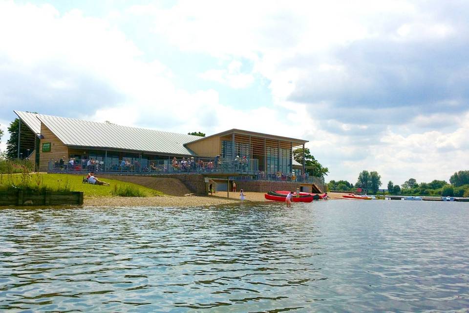 Lakeside Kitchen And Bar Wedding Venue Peterborough Cambridgeshire   Lakeside Venue 4 289006 165579910970817 