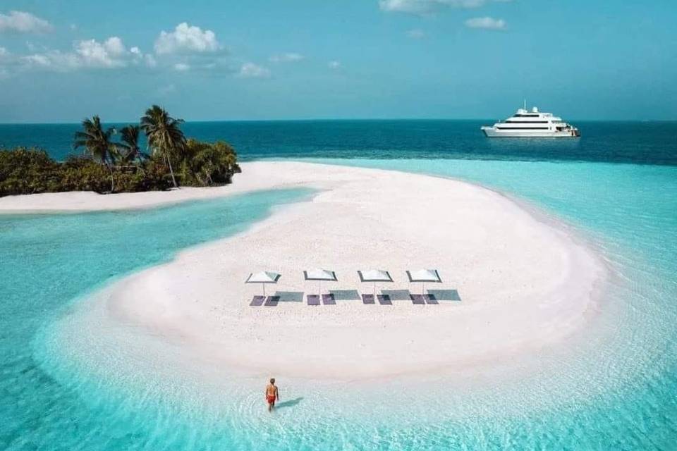 White sands