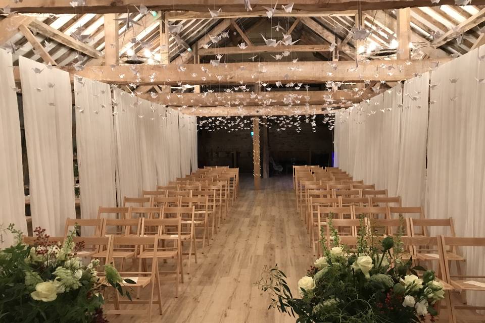 The Haybarn- Indoor ceremony