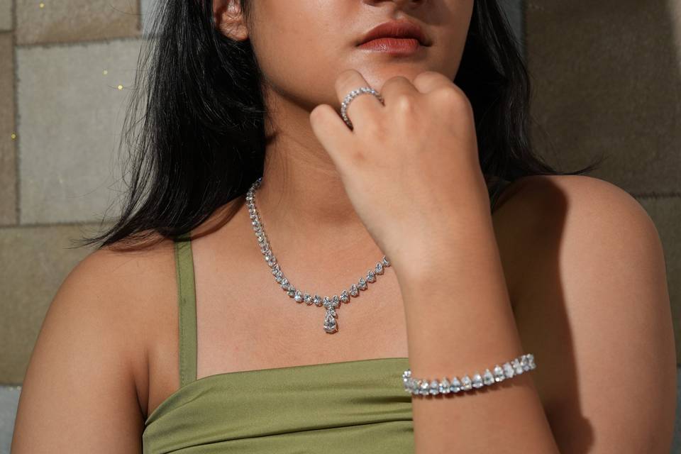 Diamond bracelet and neckalce