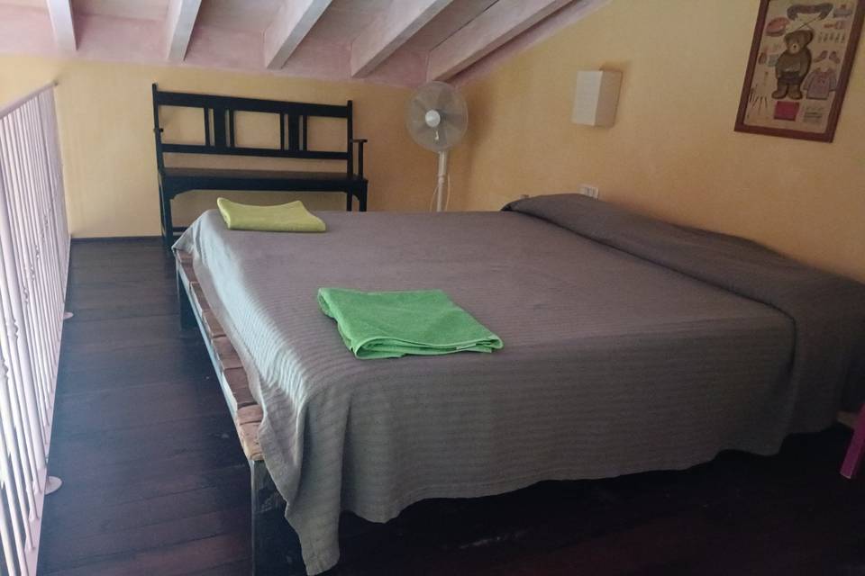 Ulivo Mezzanine bedroom 2