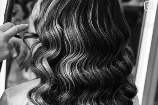 Bridal Hollywood waves