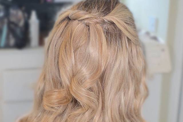 Bridal modern half down hair