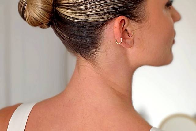 Sleek & Chic Bridal Updo