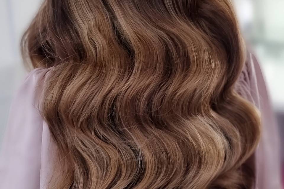 Bridal Hollywood waves