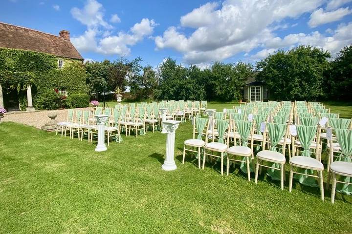 Outdoor wedding Spring