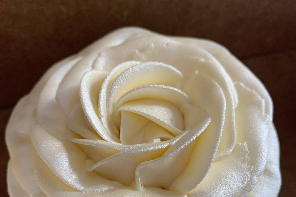 Pearlescent Rose Cupcake