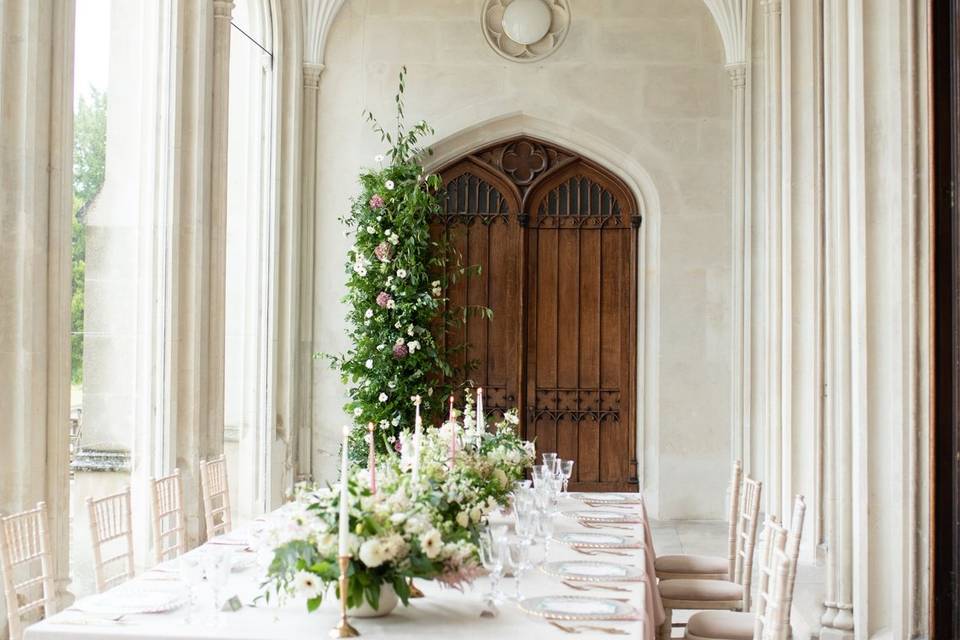 Intimate dining in the loggia