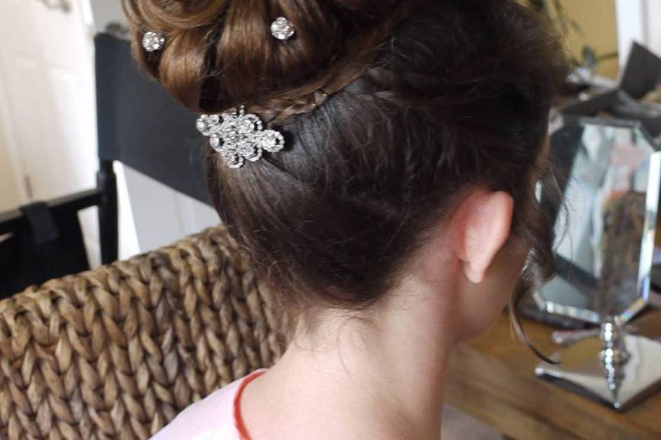Prom hair