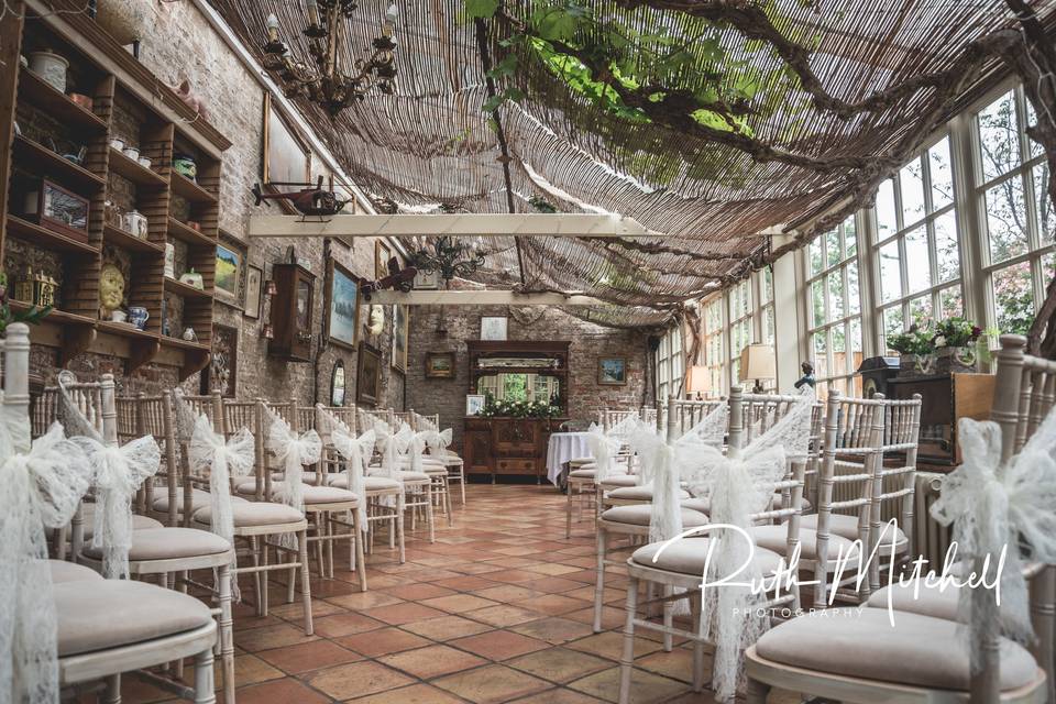 Indoor ceremony setup