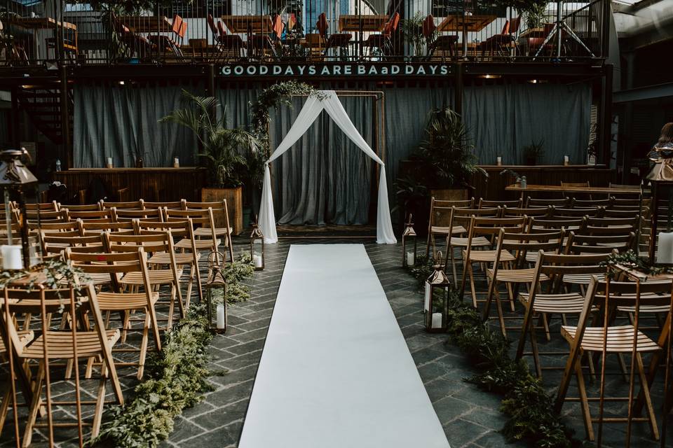 Understated Style arch