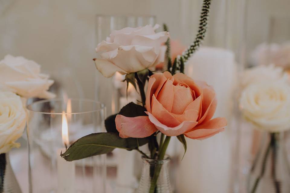 Bud vase
