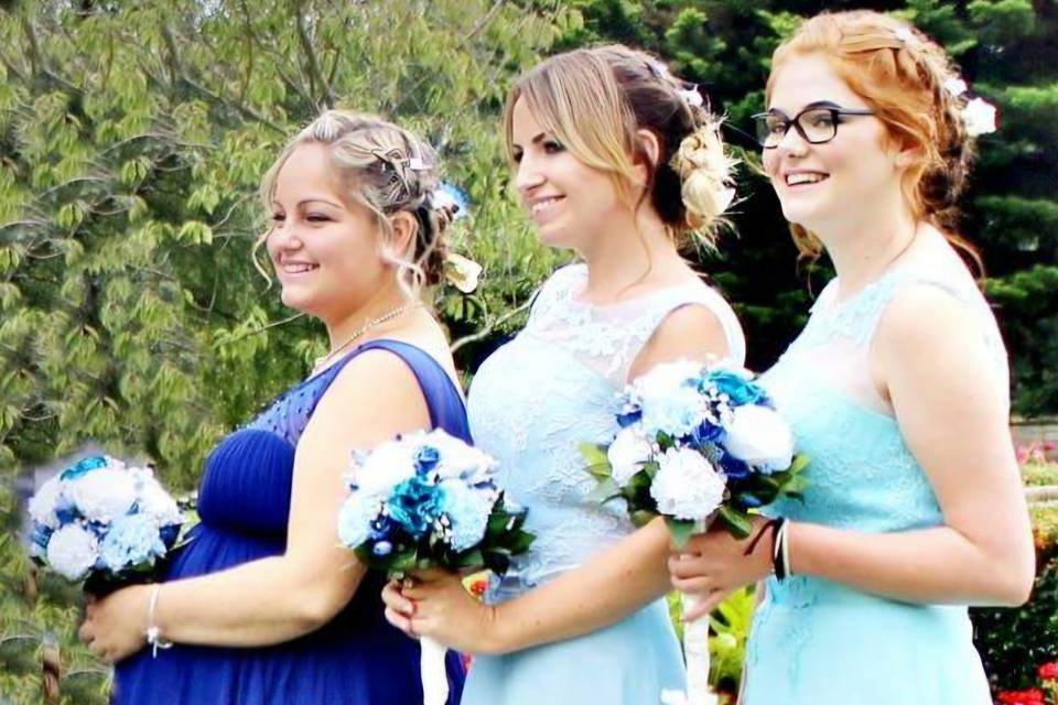 Bridesmaid bouquets