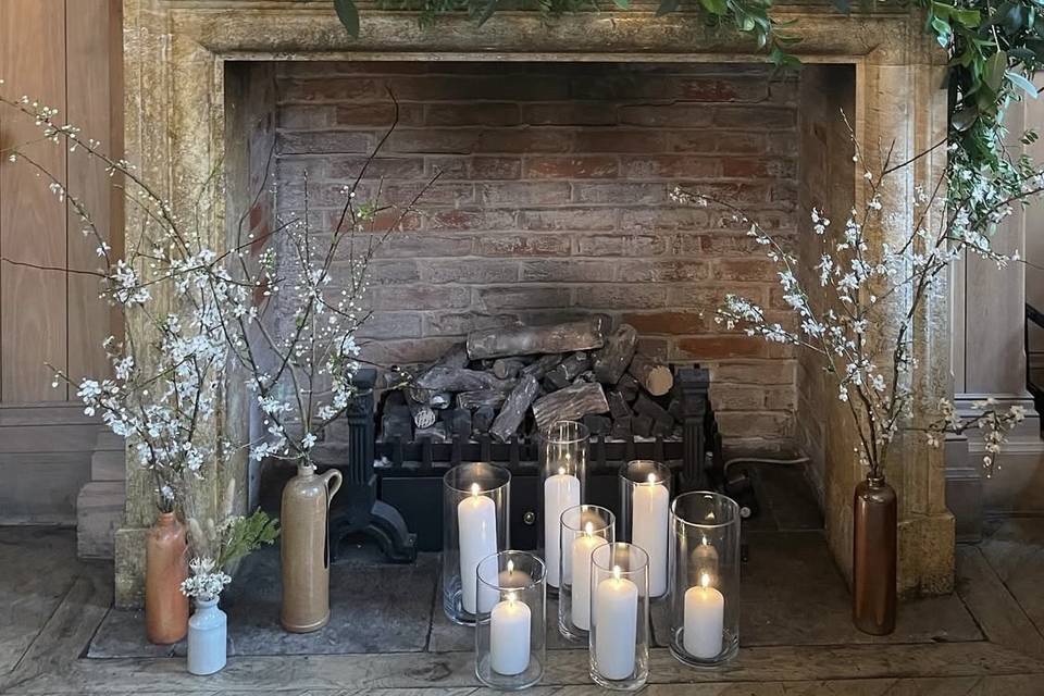 MANTLE ARRANGMENTS