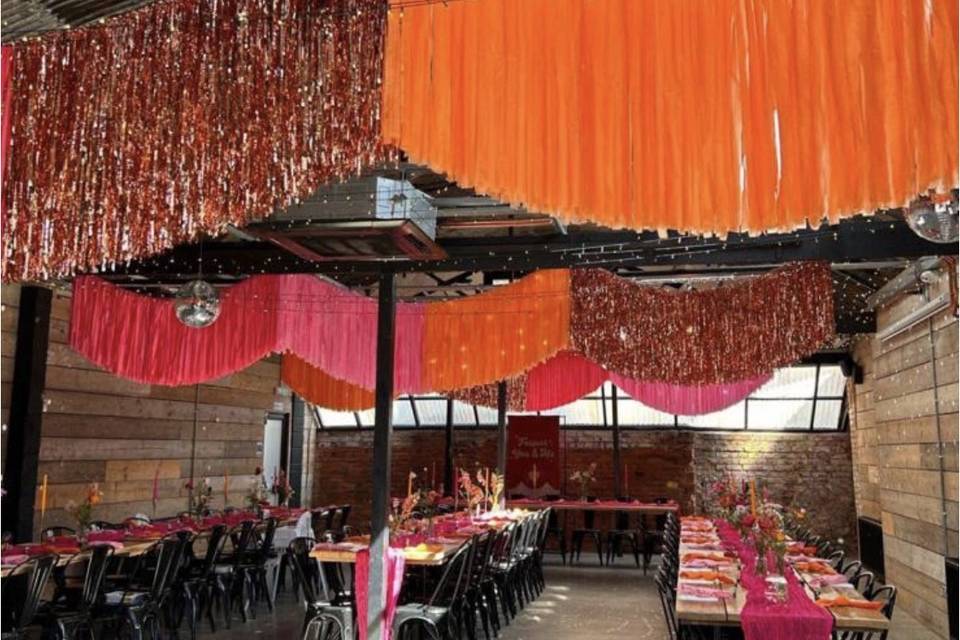 STREAMERS
