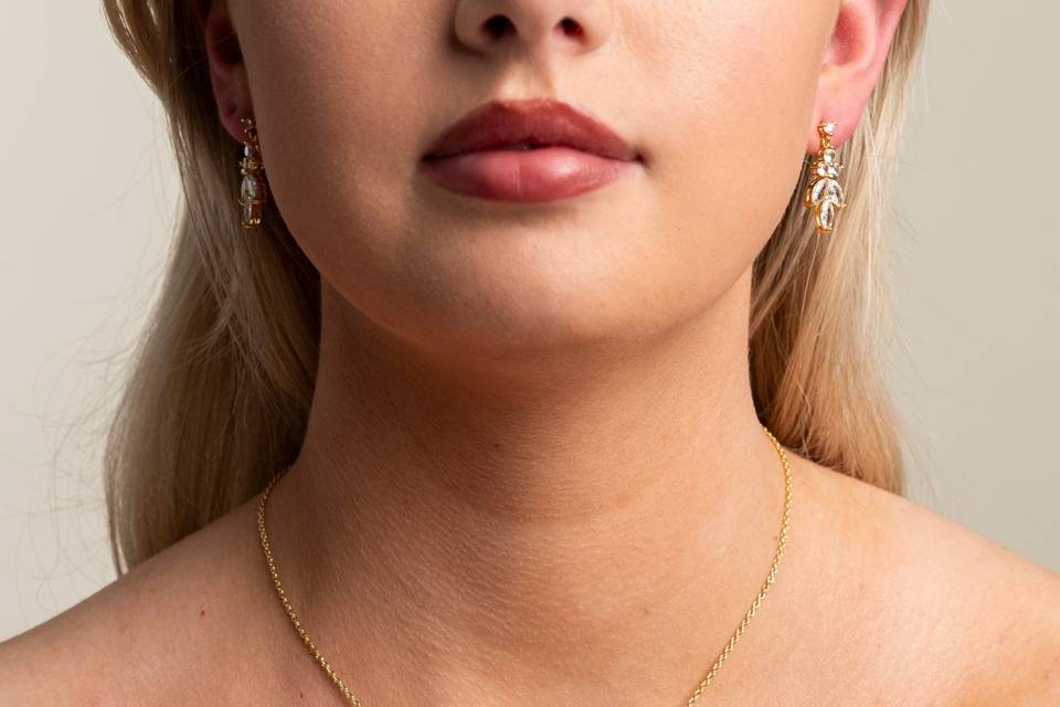 Lily Gold Jewellery Set