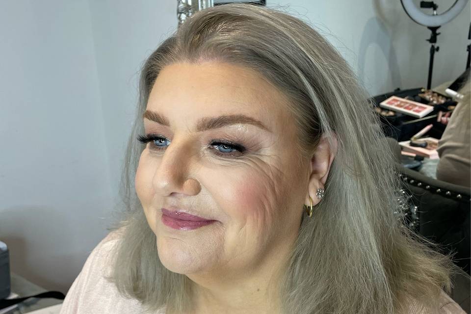 Mother of Bride Makeup