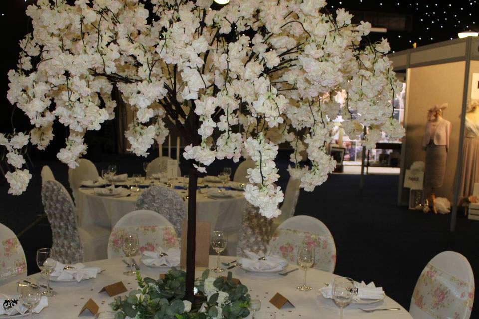 Blossom tree centrepiece