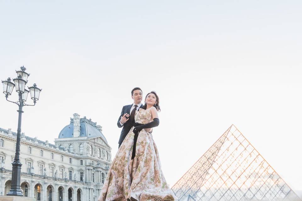 PreWedding PhotoShoot in Paris