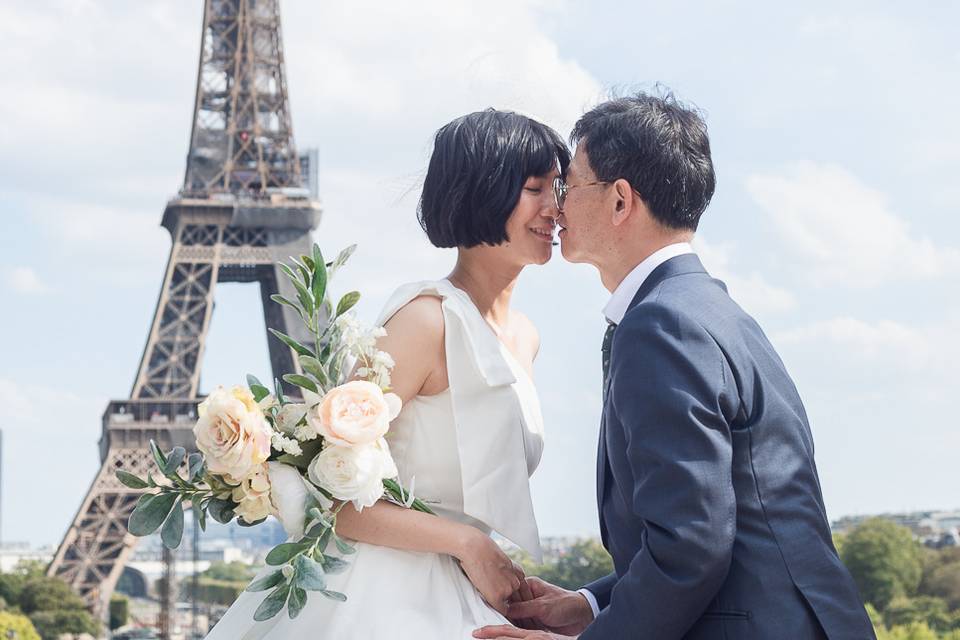 Post-Wedding Photos in Paris