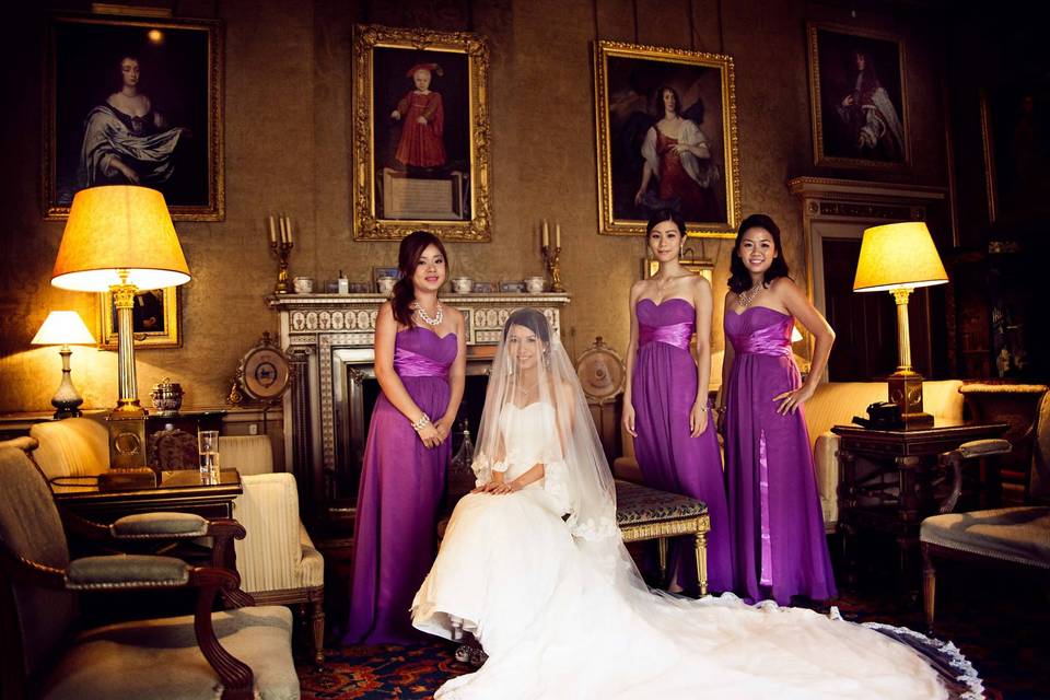 Bridal portrait & bridesmaids