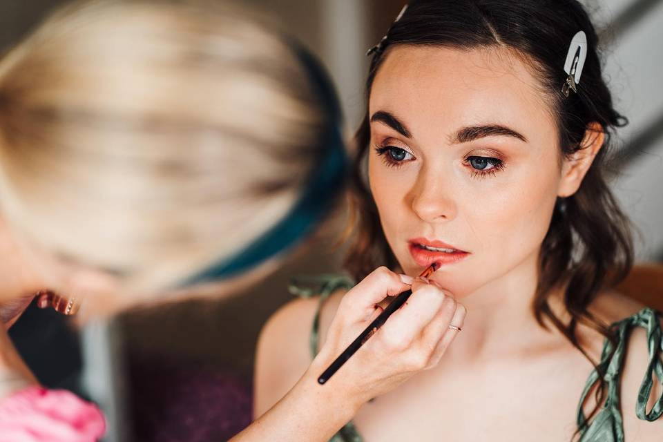 Amy Clare - Makeup Artist