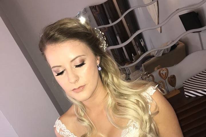 Amy Clare - Makeup Artist