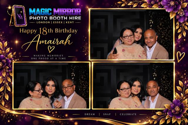 Family Magic Mirror Booth