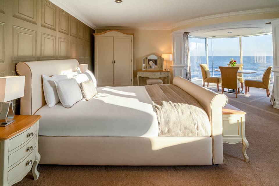 Suite with Sea Views