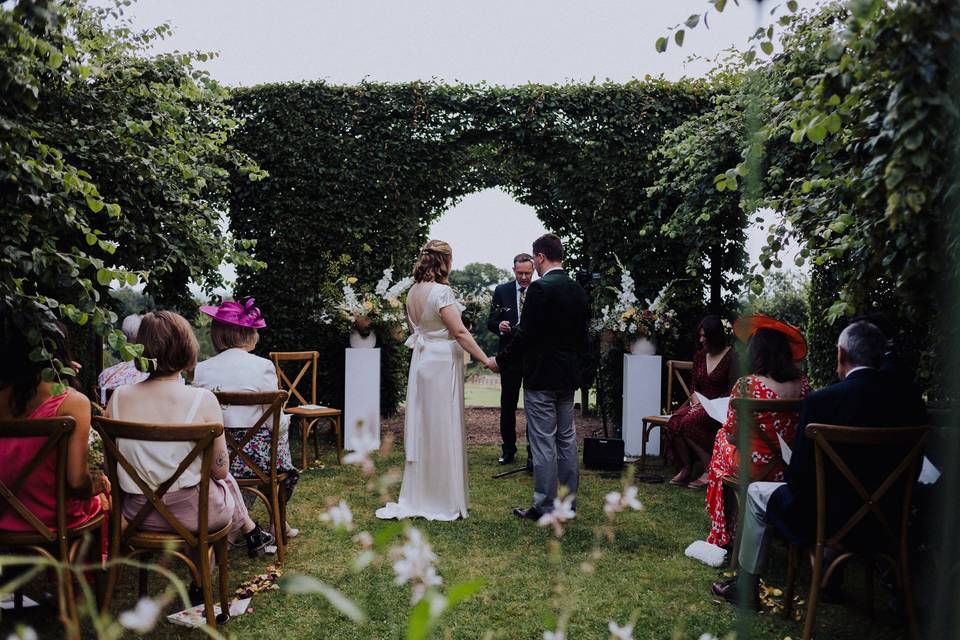 Quince tree ceremony lawn