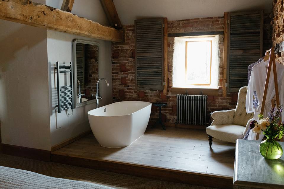 Dovecote bathroom