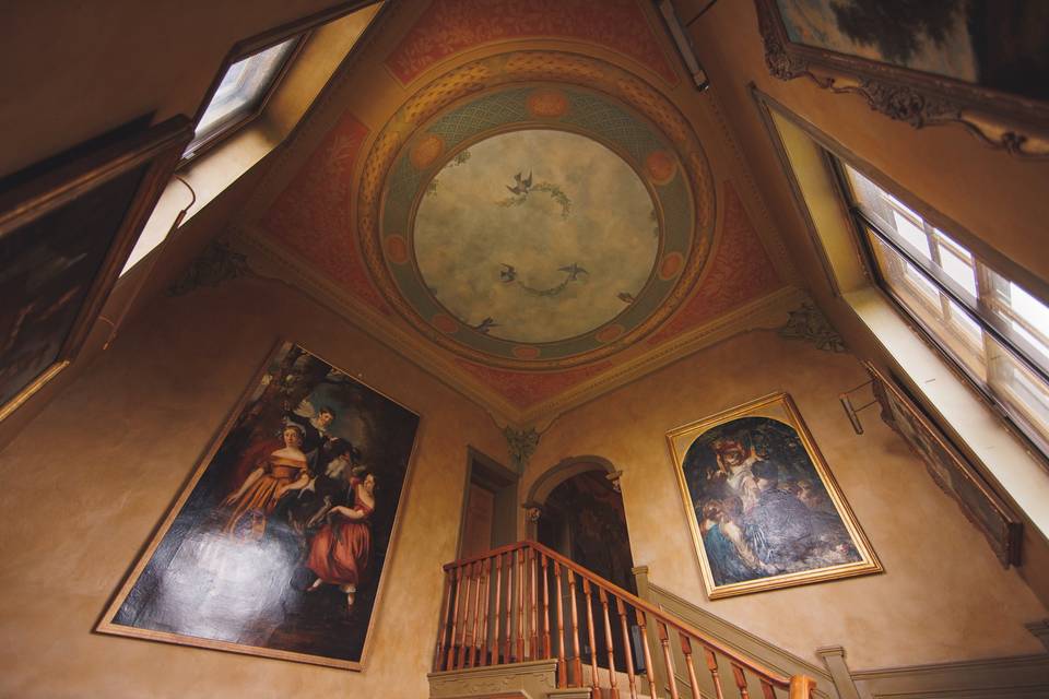 Main stairs ceiling