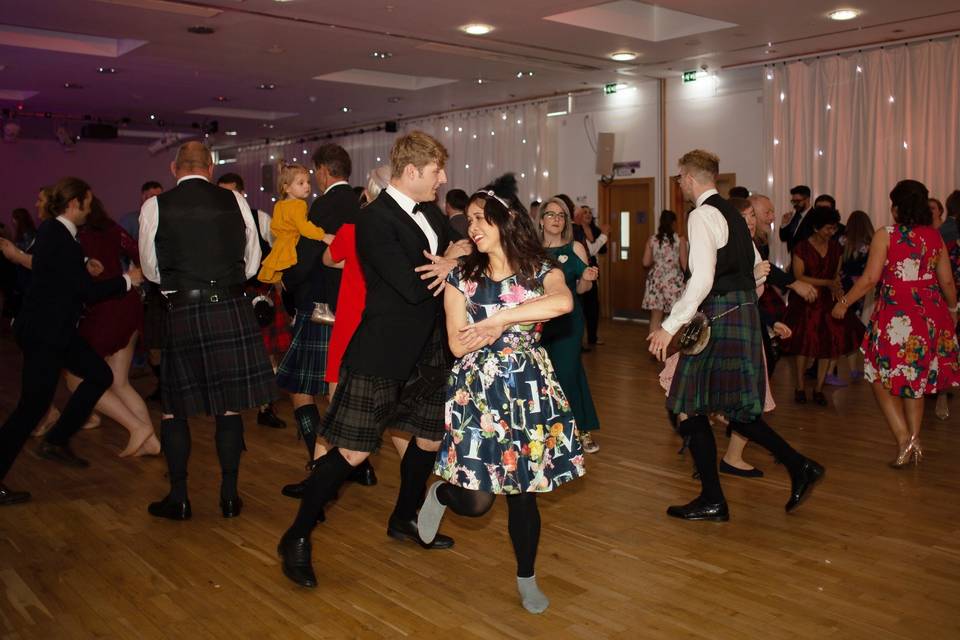 Music and DJs HotScotch Ceilidh Band 32