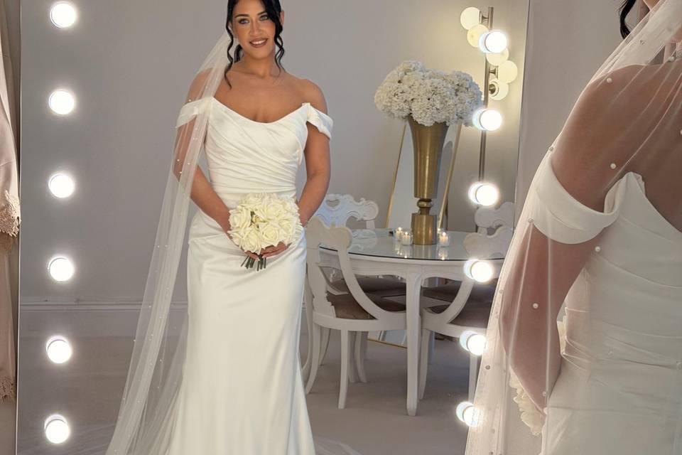 Bridal suite at Holmes and Co