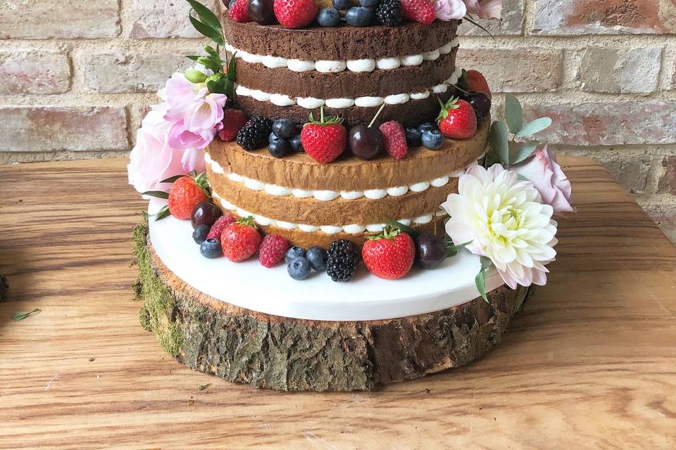 All Shapes & Slices Cake Co