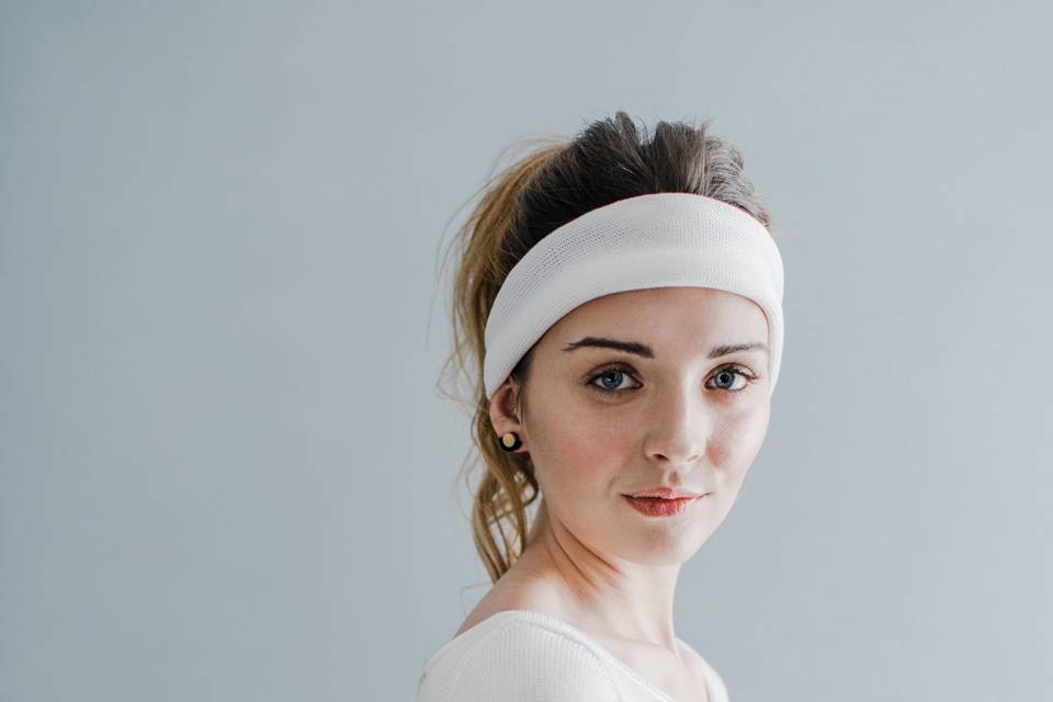 Contemporary bridal headwear