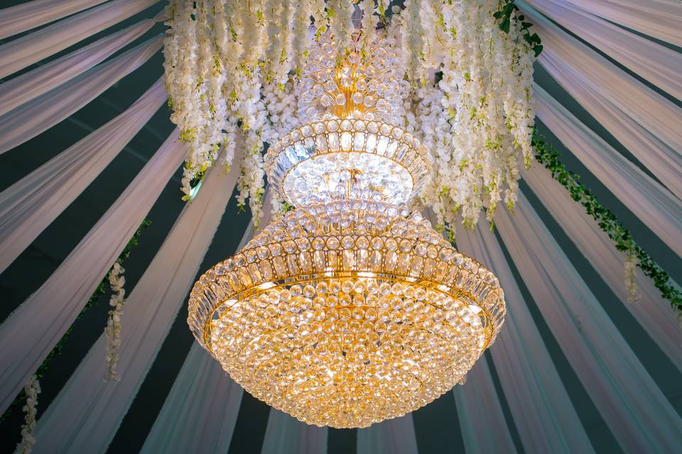 Chandelier