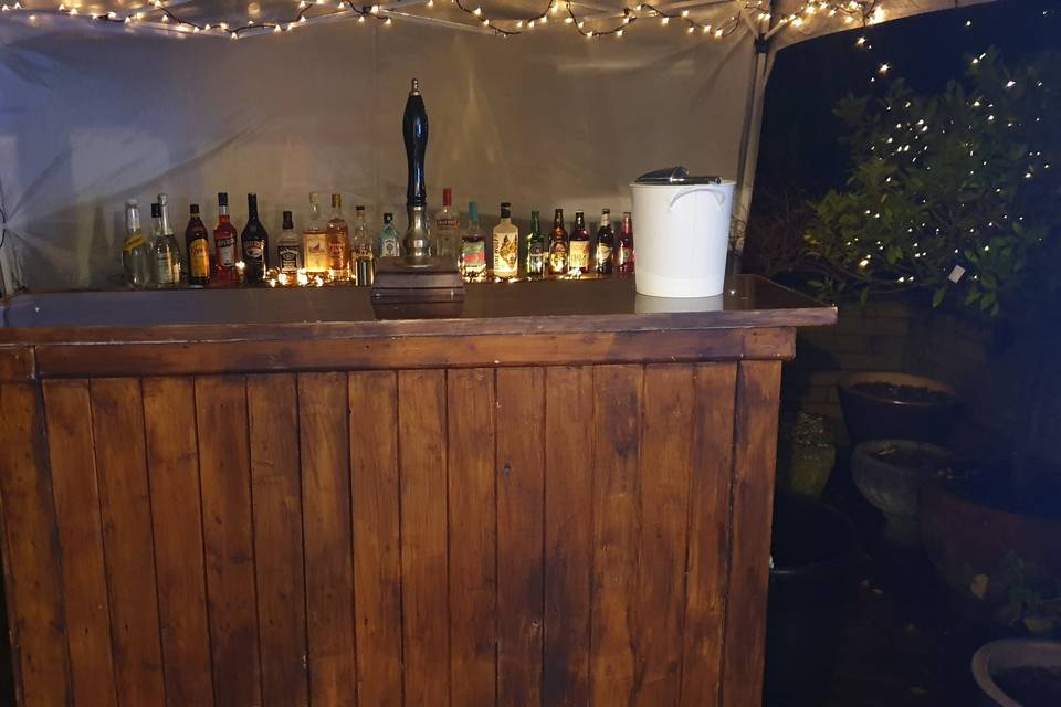 Smaller four-foot bar