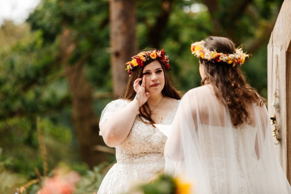 Brides during ceremony