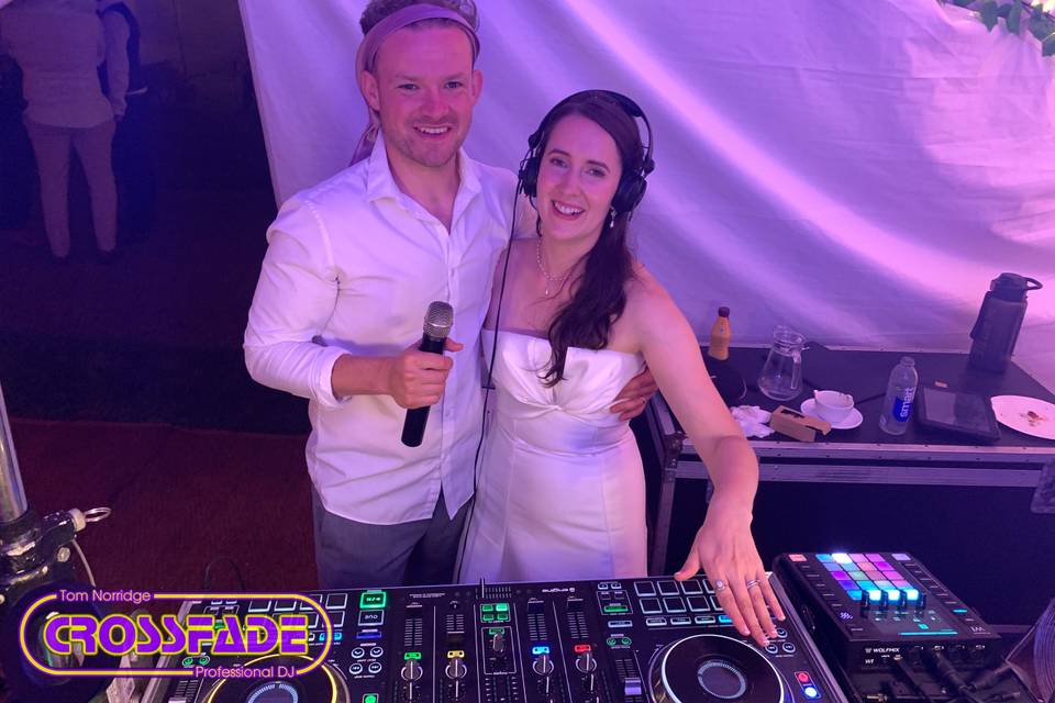 Lucy & Russ at the decks!